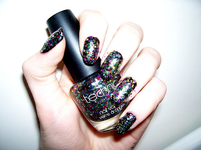 Glitter nails!