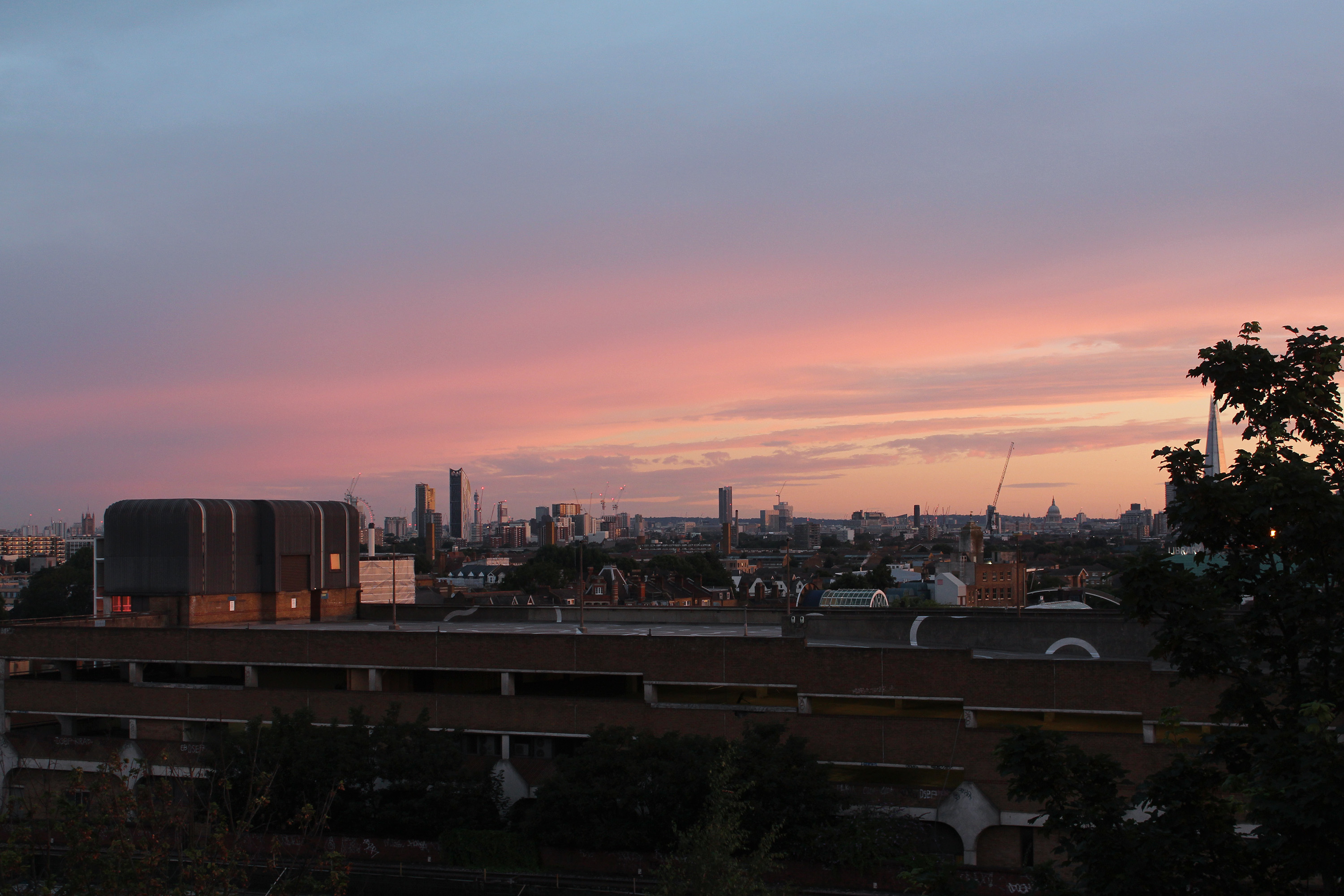 sunrise-london-skyline-bussey-building